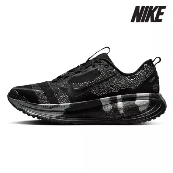 Nike Vomero 18 W